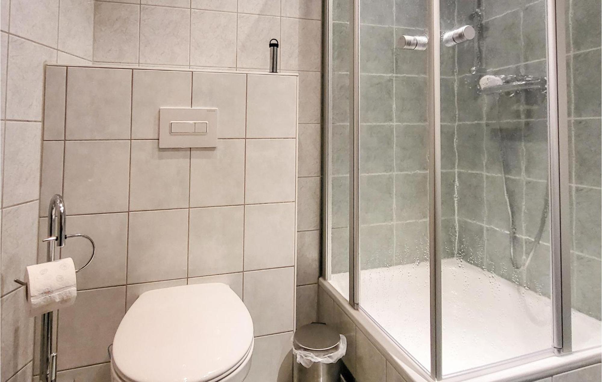 2 Bedroom Nice Apartment In Friedrichroda Exterior photo